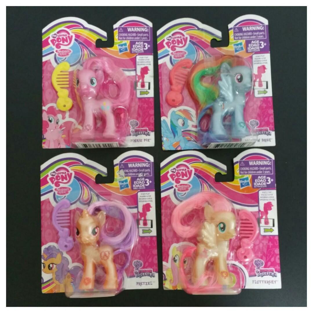My Little Pony Friendship is Magic Pursey Pink Figure by My Little Pony