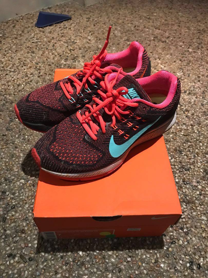 sportscene ladies nike sneakers