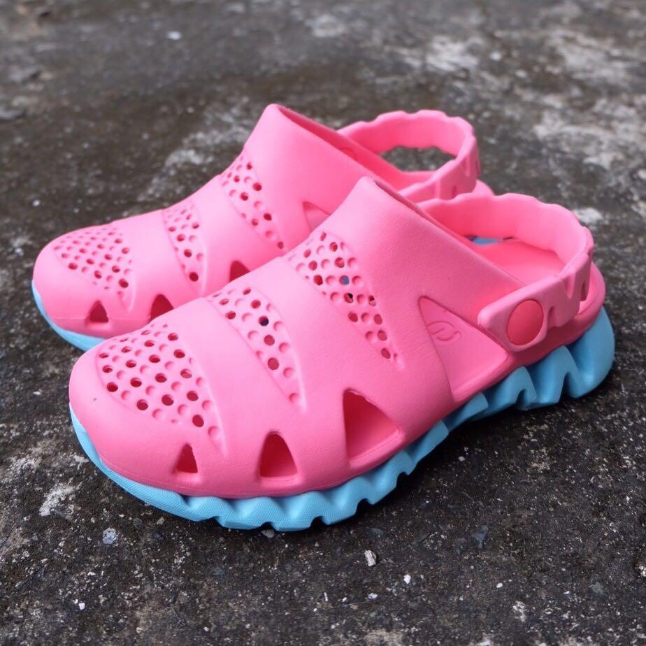 Reebok clogs best sale