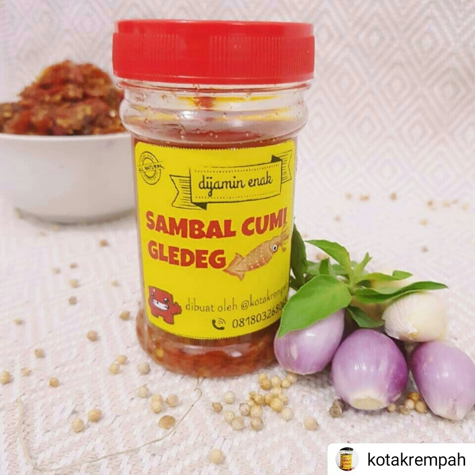 Sambal Cumi Gledeg Botol Makanan Minuman Makanan Instan Di Carousell