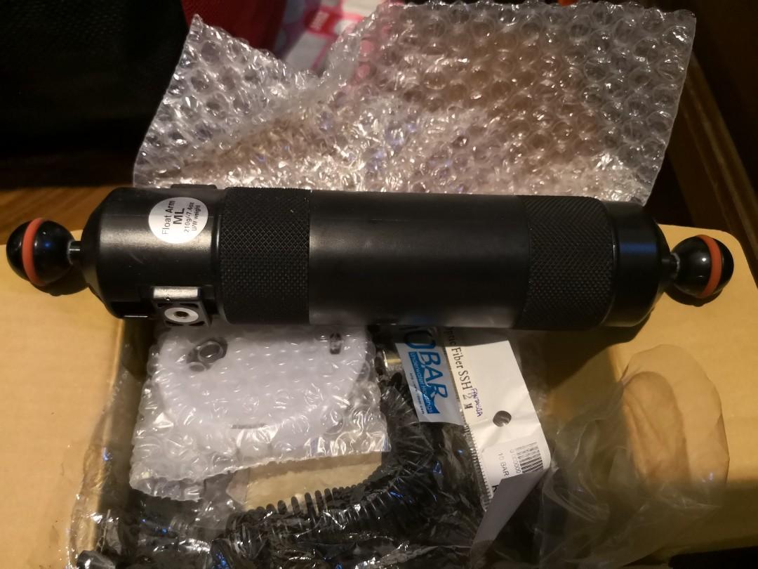 Underwater photography arms set, Sports Equipment, Exercise & Fitness