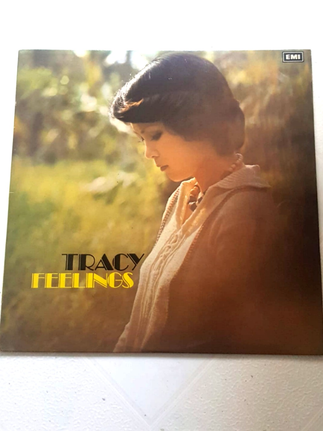 Vinyl Record LP - 黄露仪(黄莺莺) Tracy Huang, Hobbies & Toys 