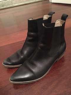 IvyLee boots