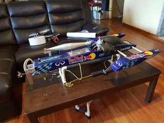 Gas powered outrigger