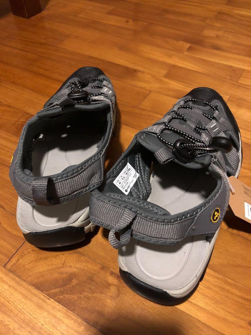 Cheap sandals on sale outlet
