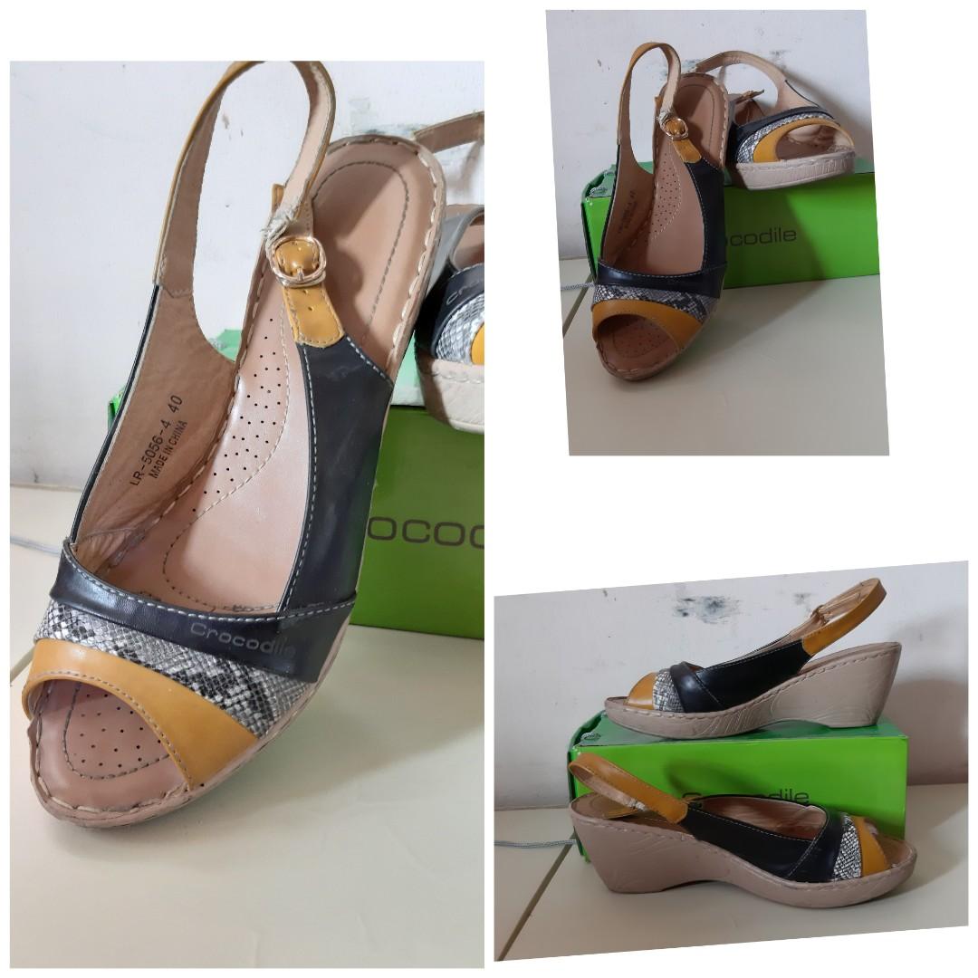 crocodile wedges shoes