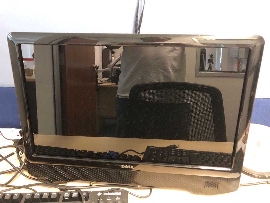 Dell ST2220Tc 22” touchscreen monitor 