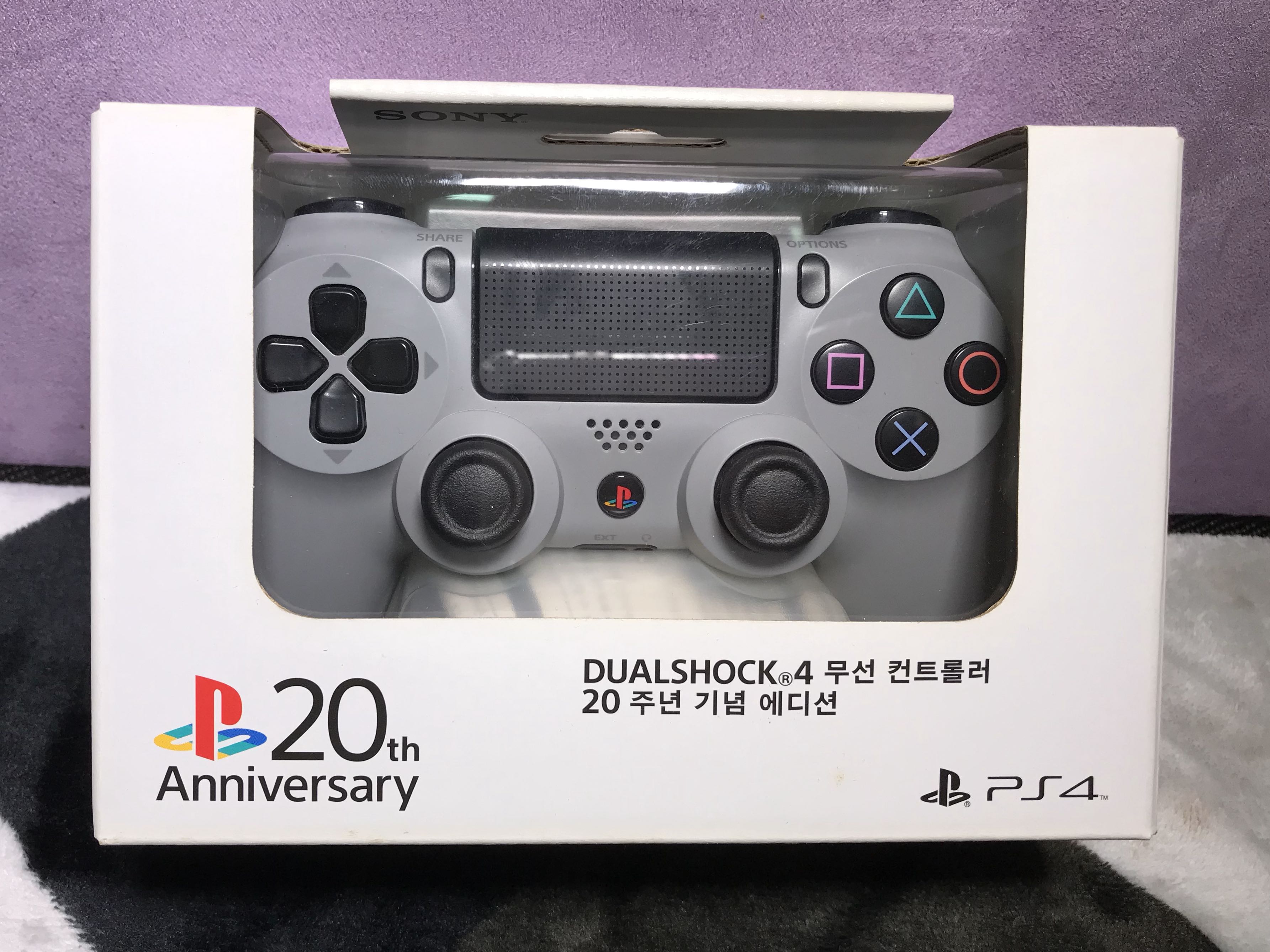 DUALSHOCK 4 20th ANNIVERSARY LIMITED EDITION Video Gaming Gaming