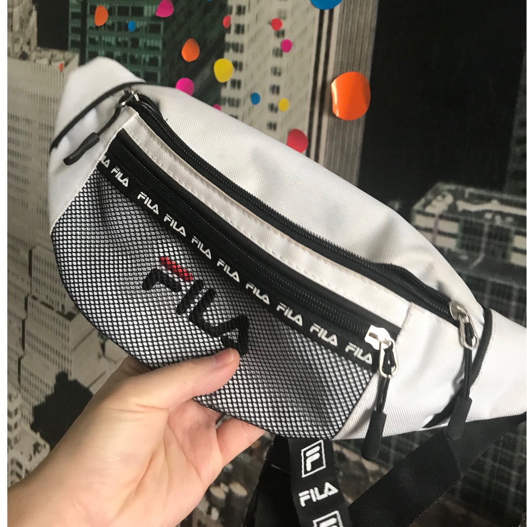 fanny pack fila white