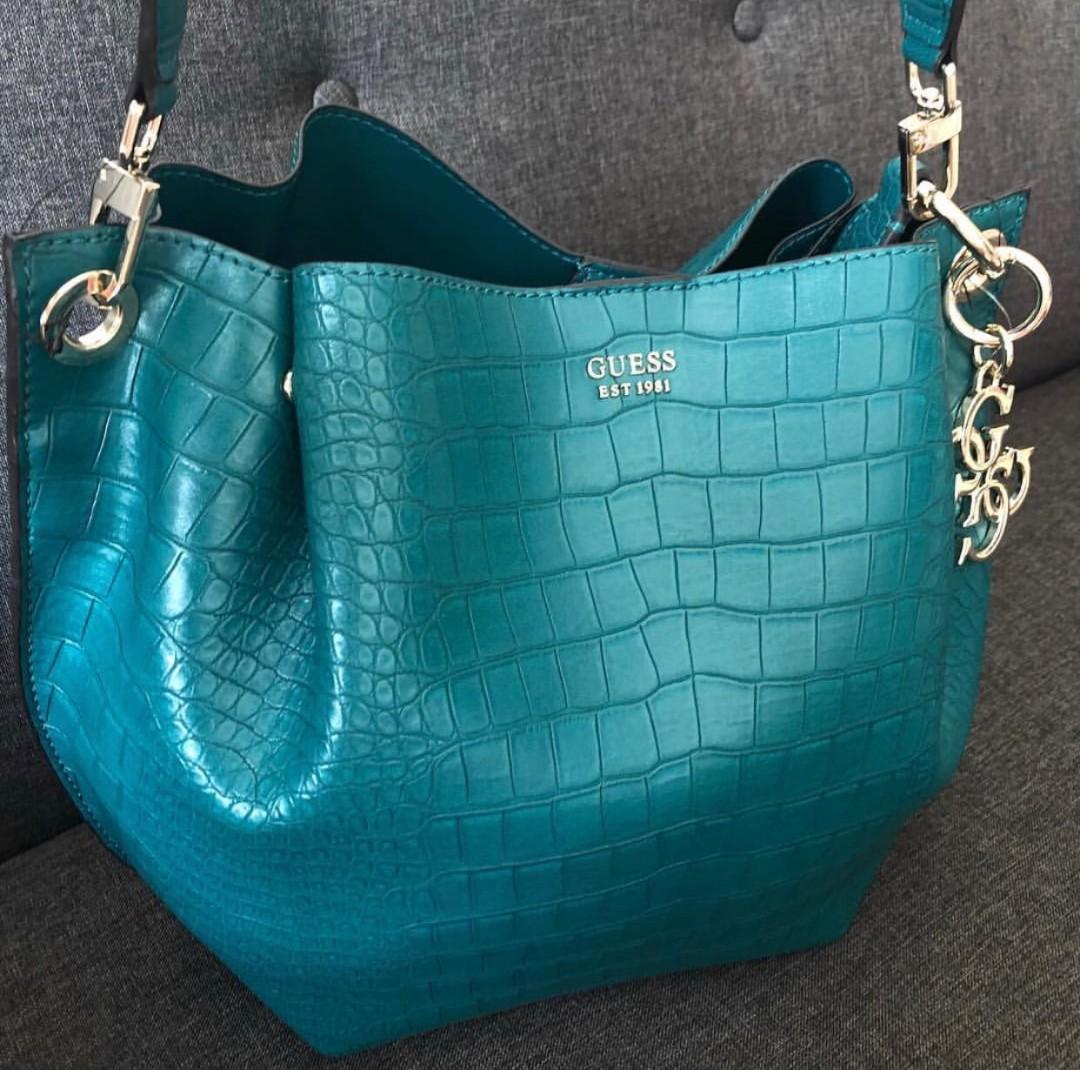harga handbag guess