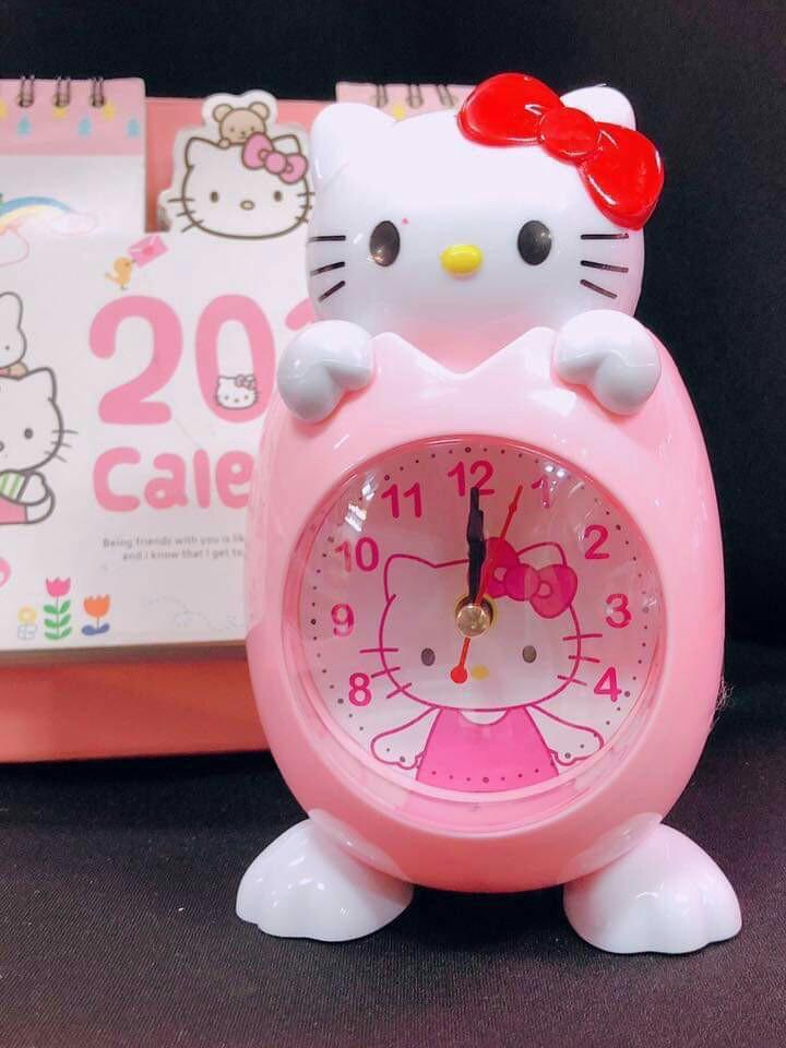 Hello kitty alarm clock (Category: Clocks) located in Cainta. Submitted by deleted_WFbHTvG9VQuqQPd9upcwEB (Listing ID 203395288, Image 2). Description: ✅Hellokitty Alarm Clock 🎀Size:6 inches 🎀New Design.