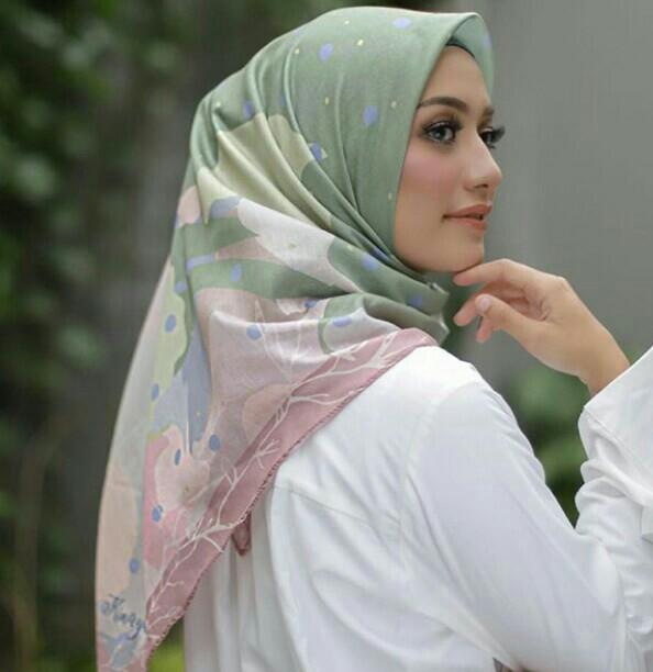 Kinaya hijab