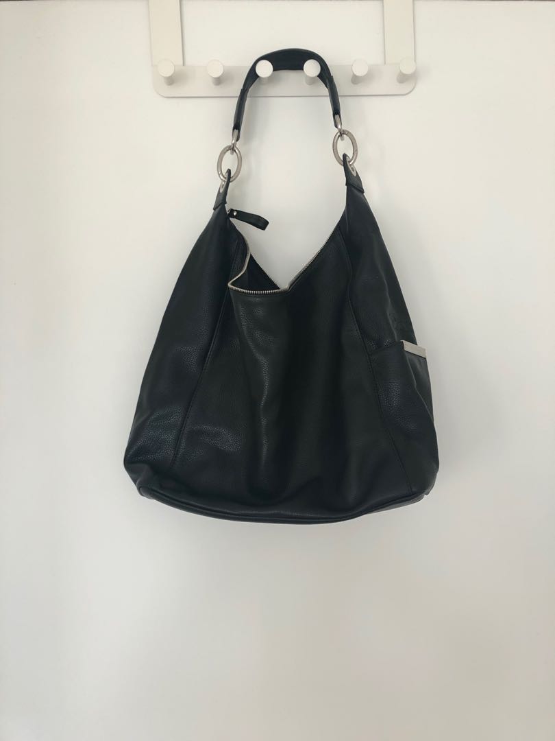 longchamp black leather shoulder bag