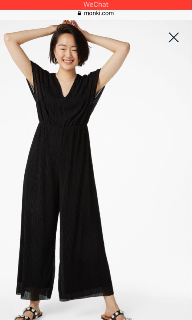 Monki hotsell pleated jumpsuit