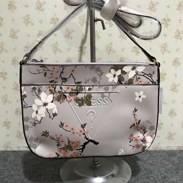 Guess bags new collection 2018 sale