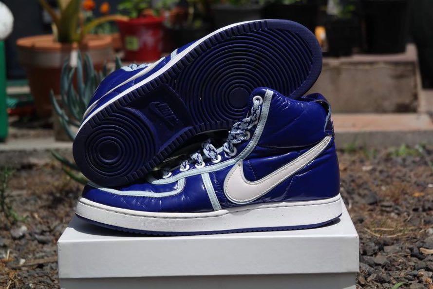 blue and orange nike basketball shoes