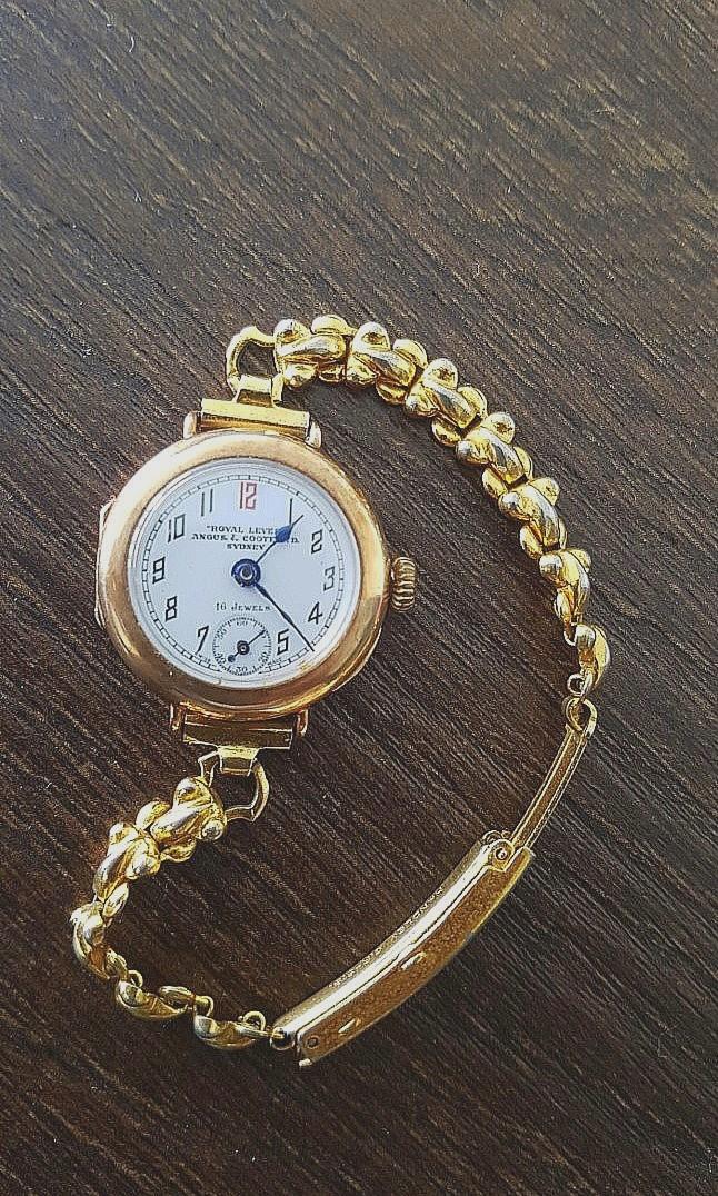 Royal lever Angus & Coote Ltd Ladies Winding Watch, Women's Fashion