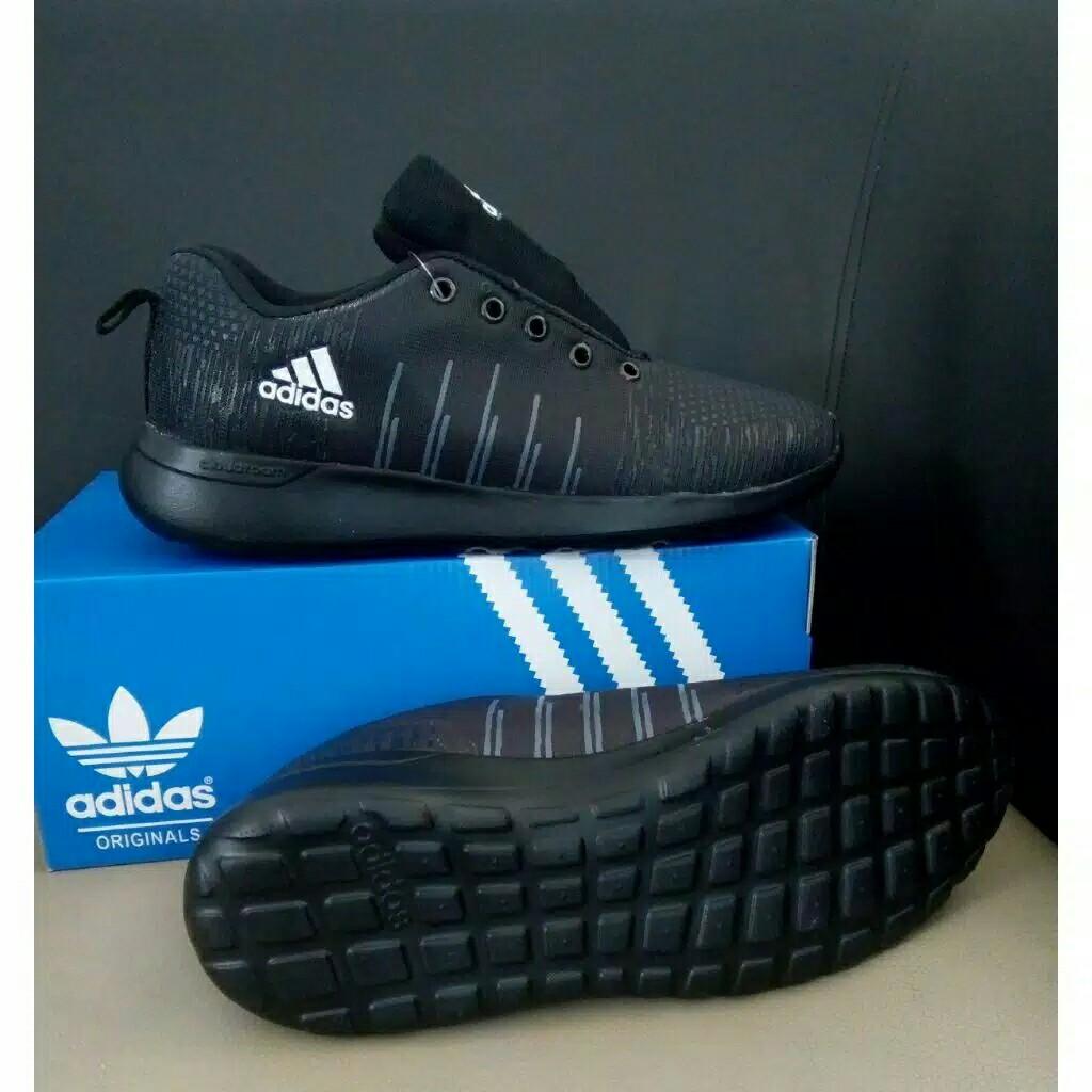 Sepatu Sekolah Main Pria Murah Berkualitas Fesyen Pria Sepatu Sneakers Di Carousell