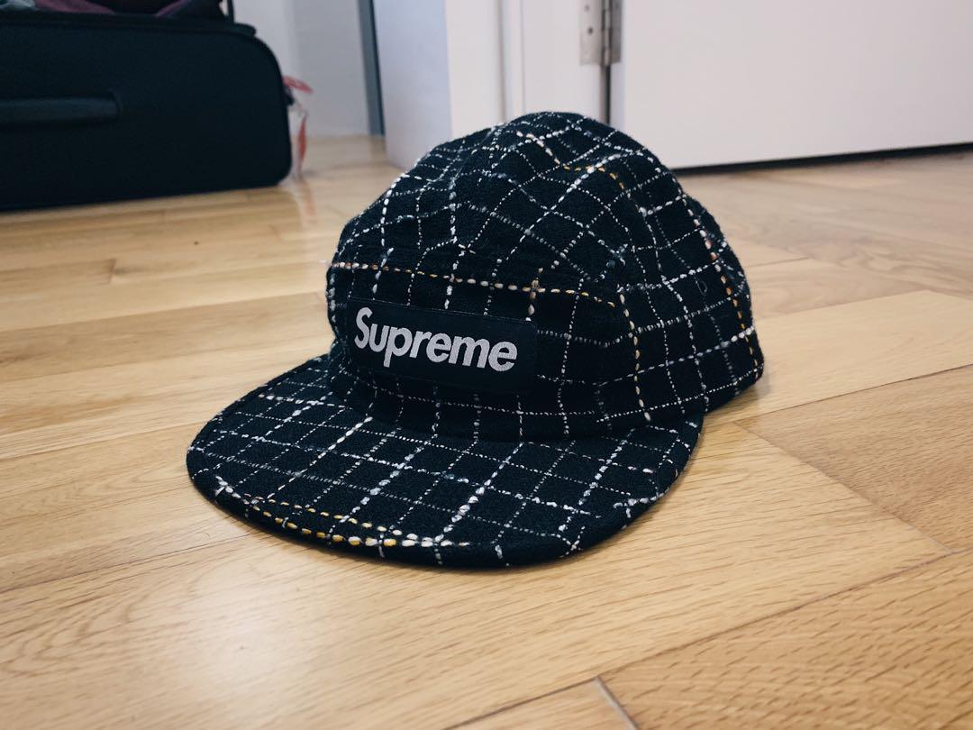 Supreme boucle 2025 camp cap