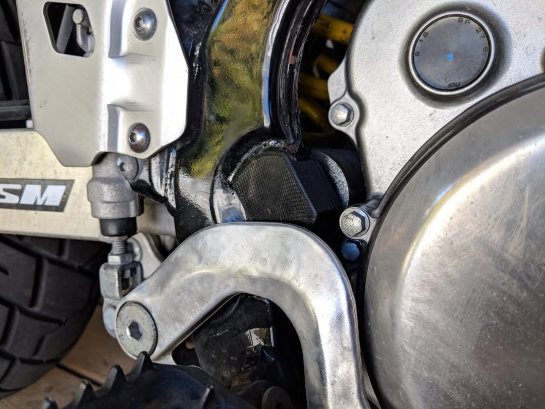 Swing Arm Pivot Frame Plugs Suzuki DRZ400, Motorcycles, Motorcycle Accessories on Carousell