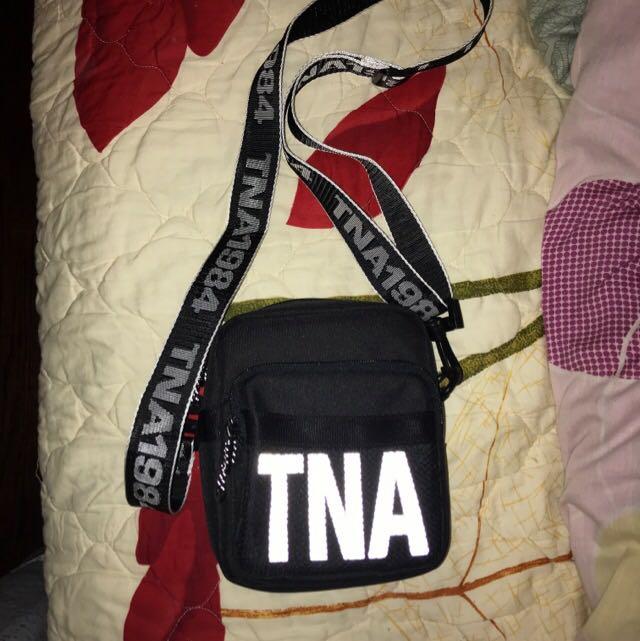 tna camera bag