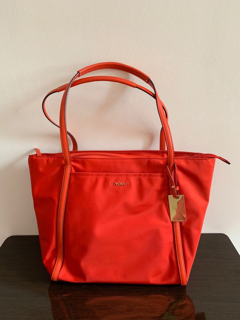 tumi canvas tote