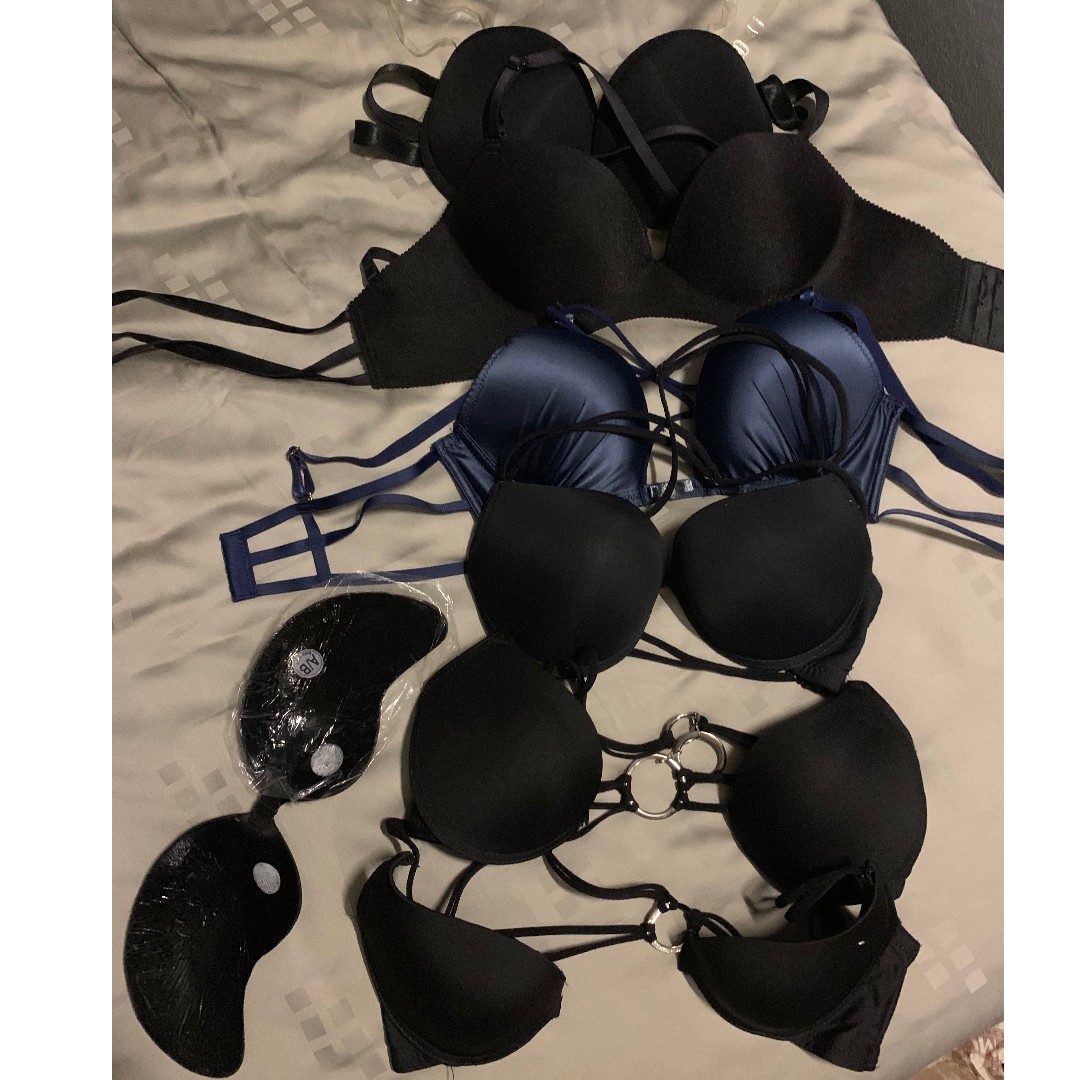Used Sexy String Bras, Women's Fashion, New Undergarments & Loungewear on  Carousell
