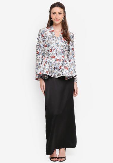 Zalia jacquard hot sale peplum kebaya