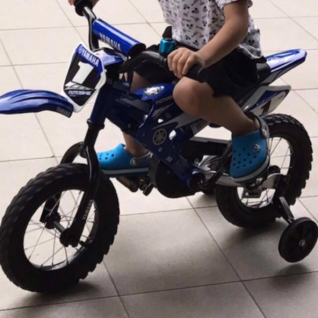 12 yamaha moto child's bike