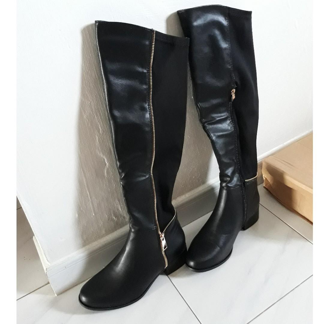 Truffle collection flat over sale knee boot