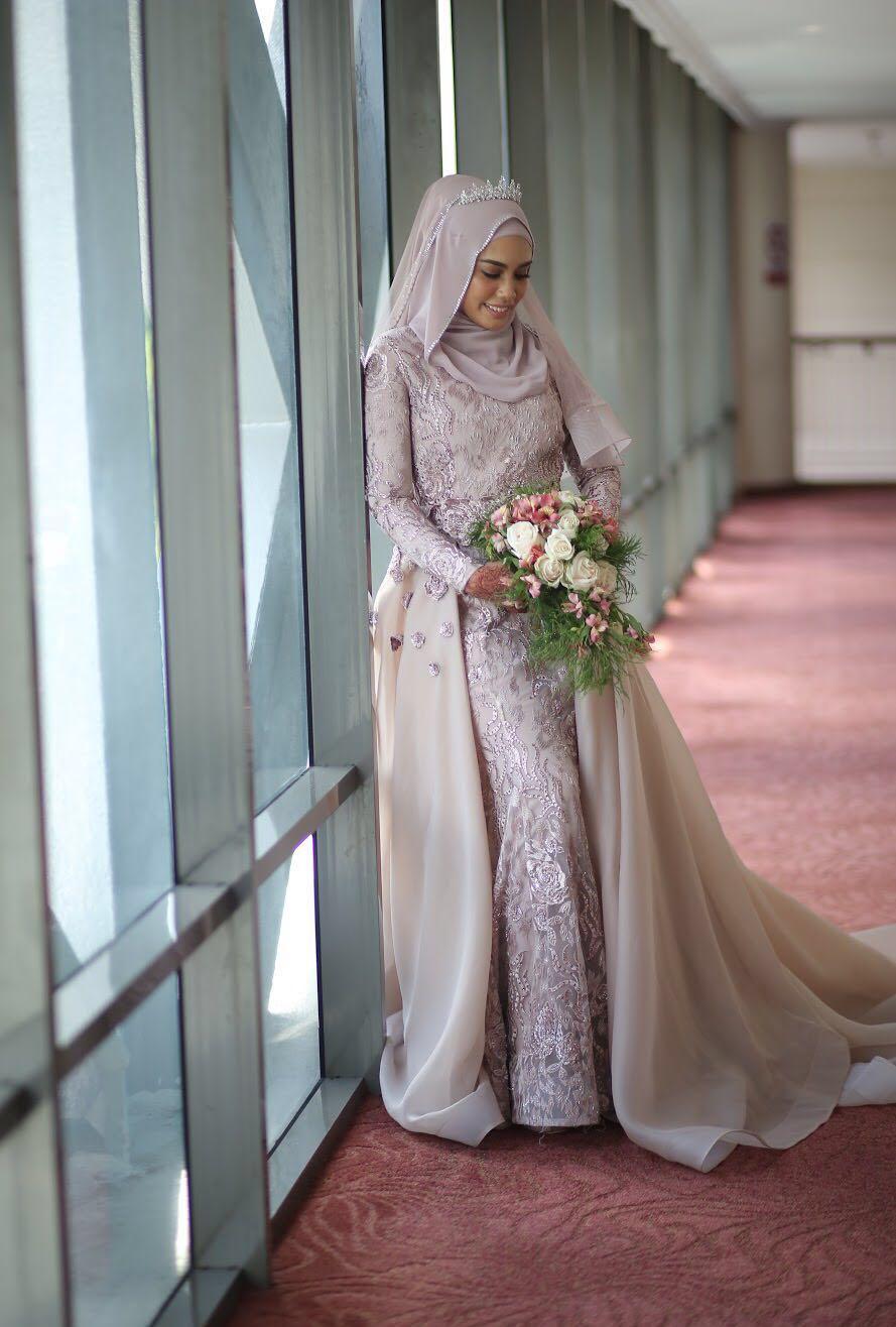 Baju Pengantin Rent Women S Fashion Bridal Wear On Carousell