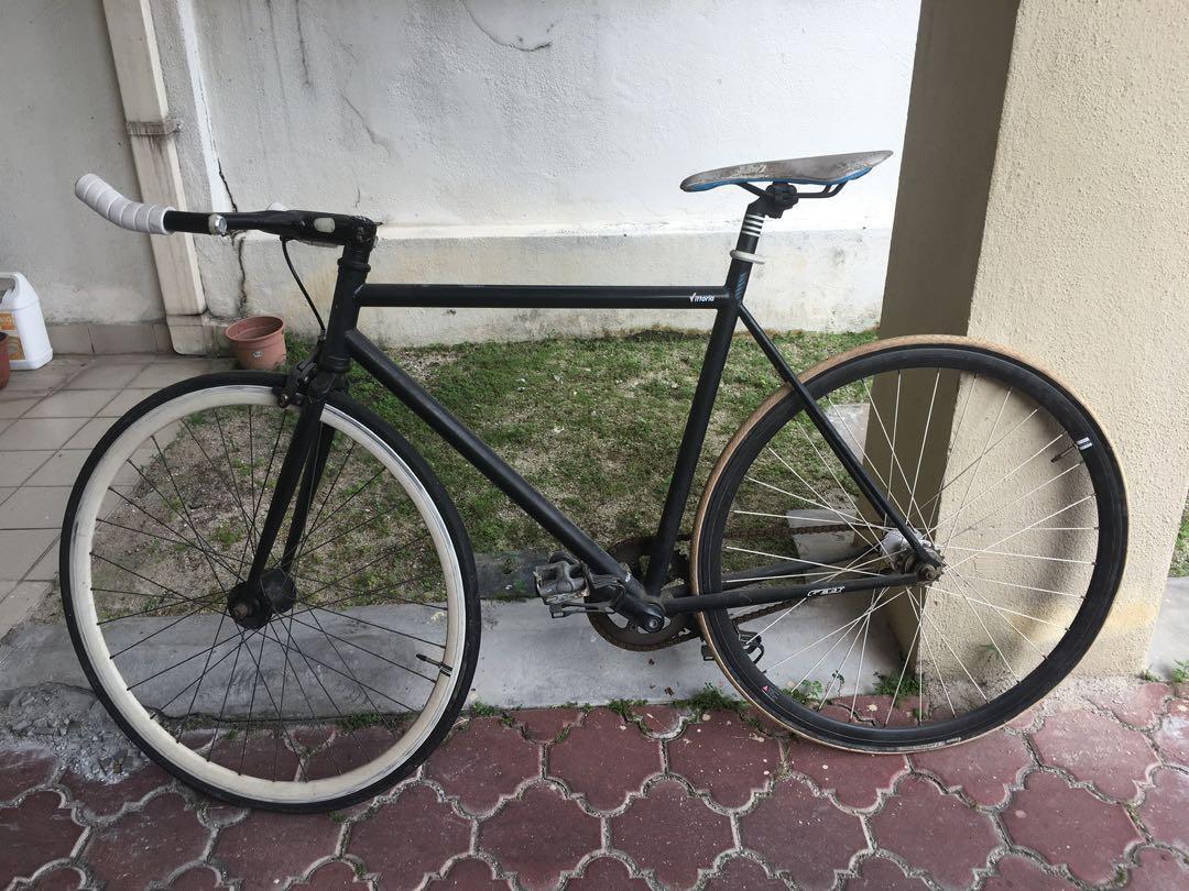 felt fixie