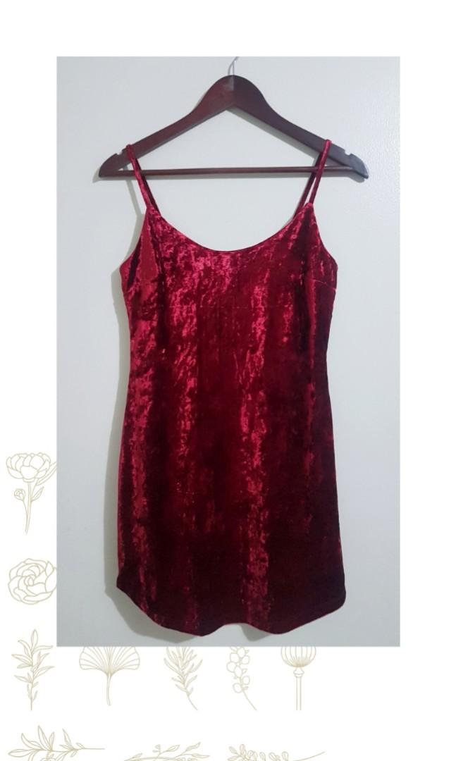 Forever 21 Mini Velvet Dress Women S Fashion Clothes Dresses Skirts On Carousell