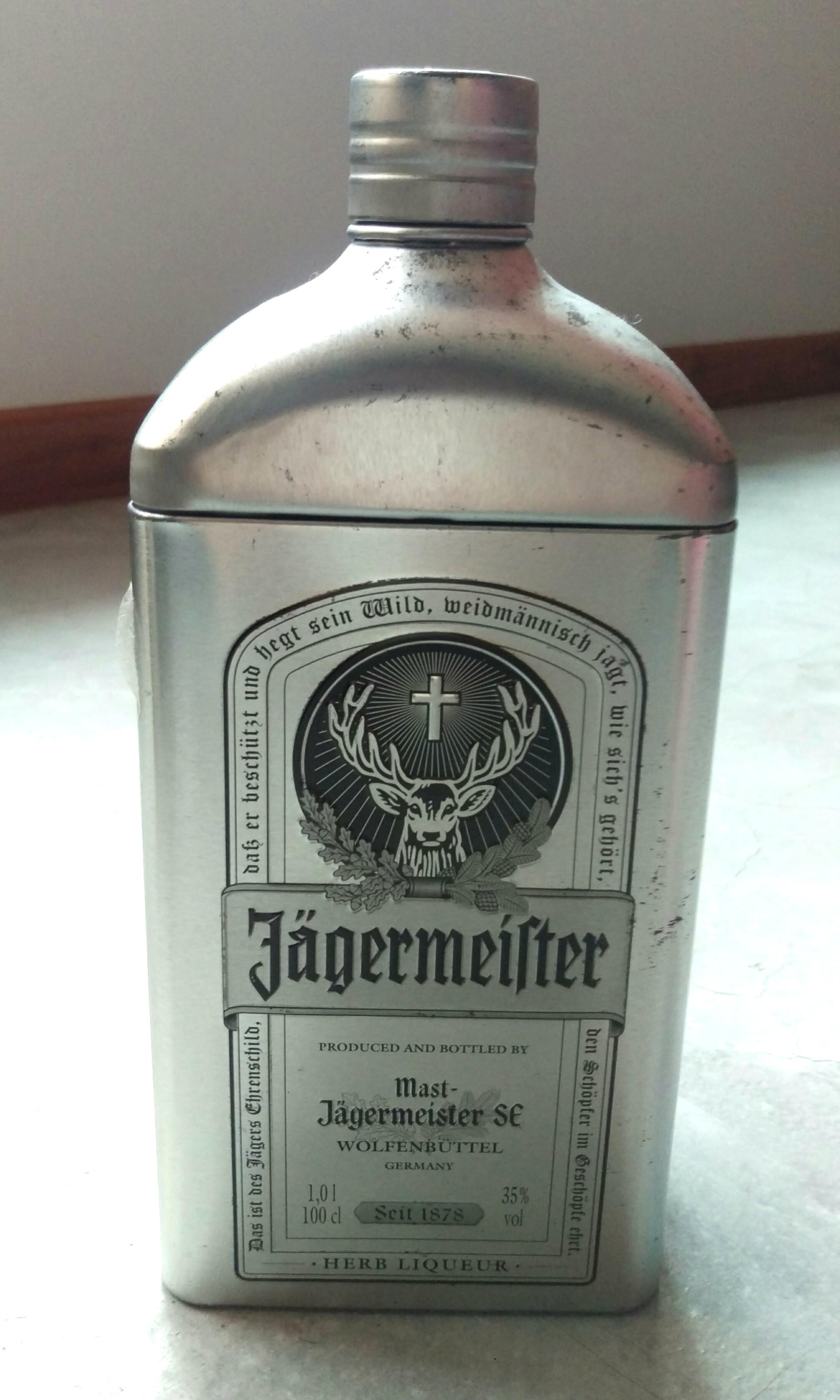 Jagermeister 1L (Special Edition Metal Casing), Food & Drinks