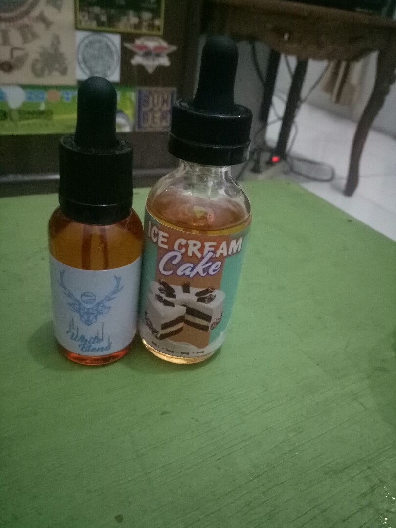 Liquid Ice Cream Cake Dan White Blend Electronics Others On Carousell