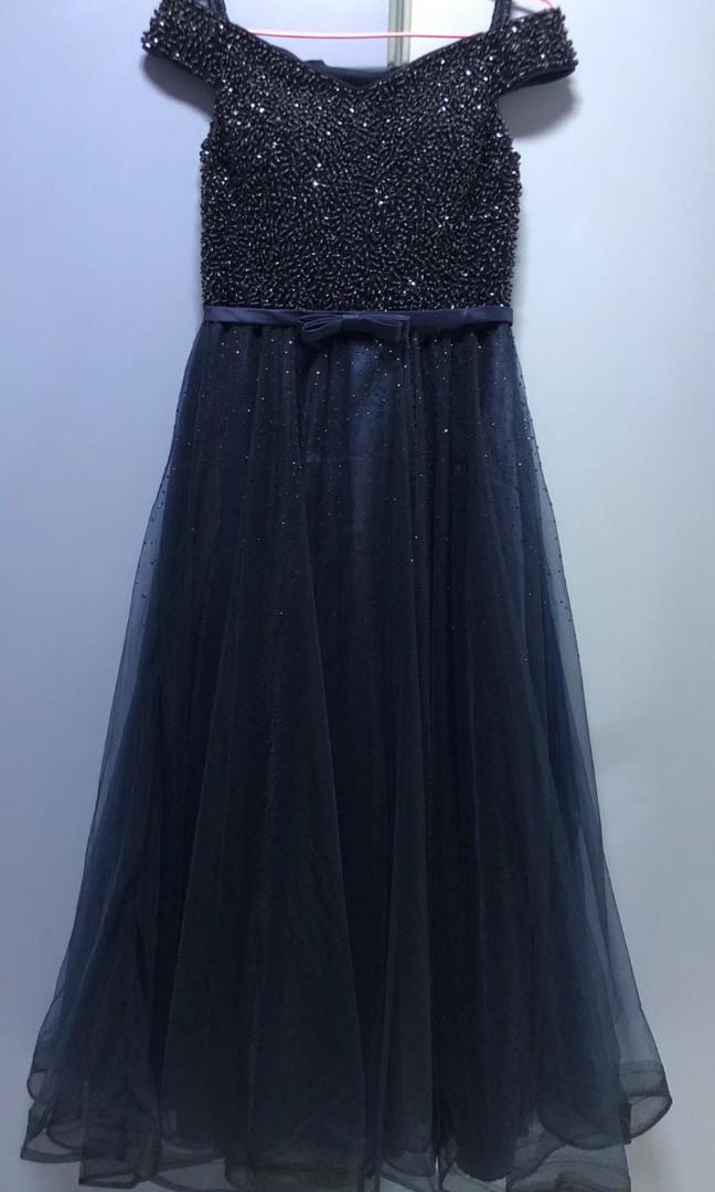Navy Tulle Off Shoulder Evening Gown, Women's Fashion, Dresses & Sets ...