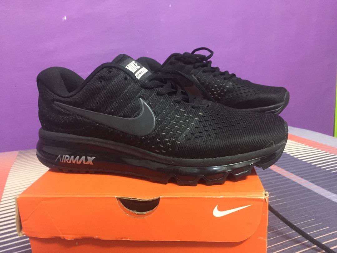 nike air max run easy soft and supportive