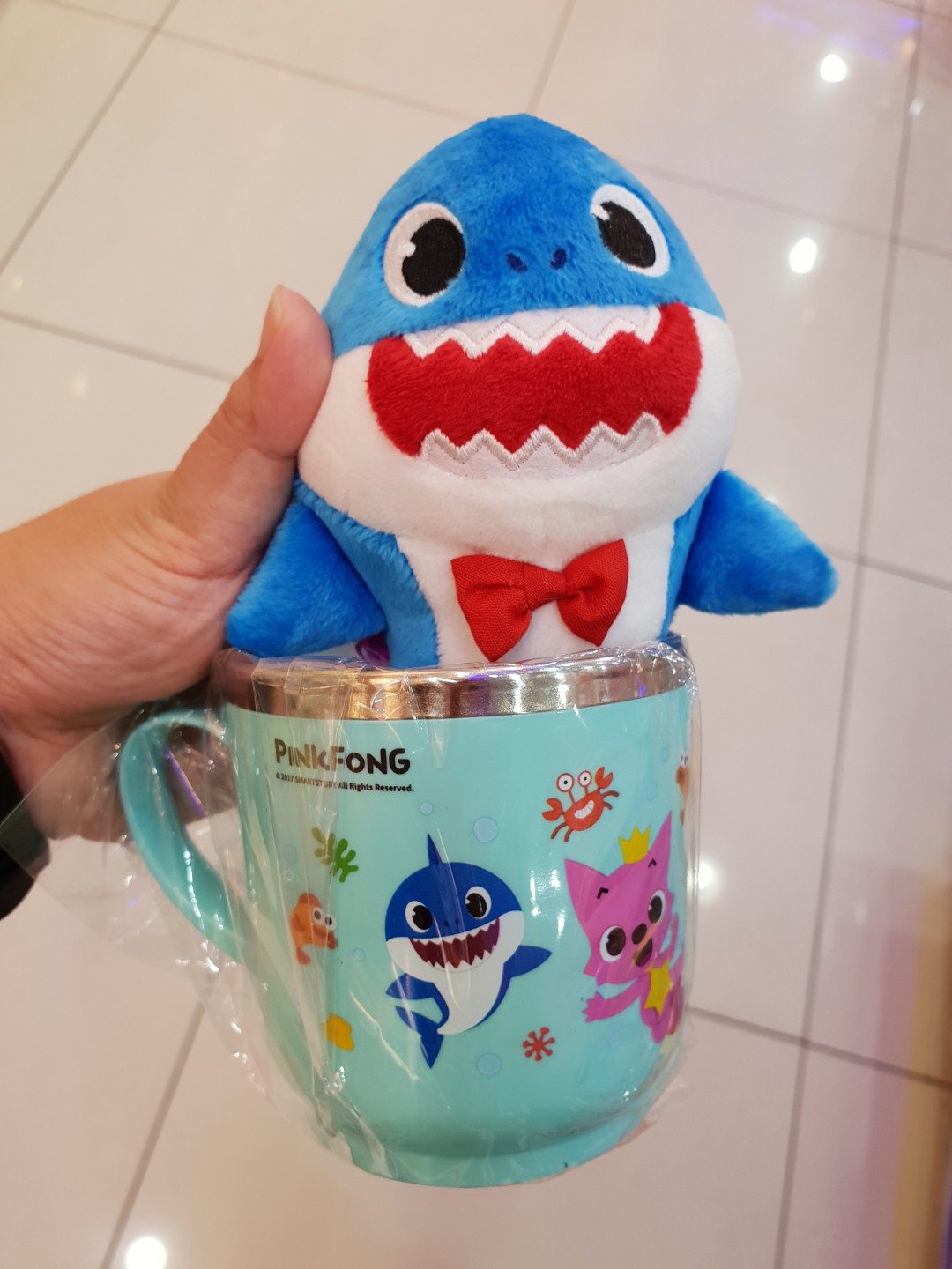 baby shark mug