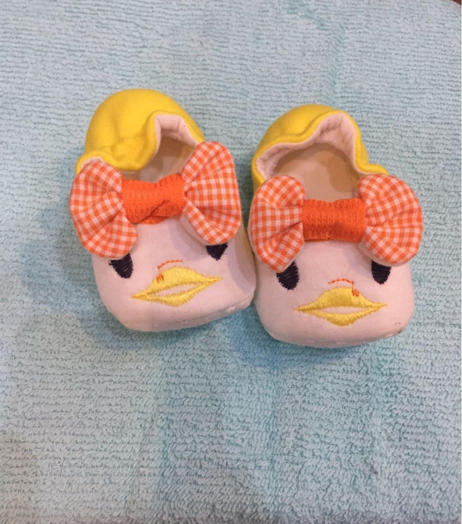 Sepatu Bayi 0 3 Bulan Bebek Bayi Anak Baju Bayi Di Carousell