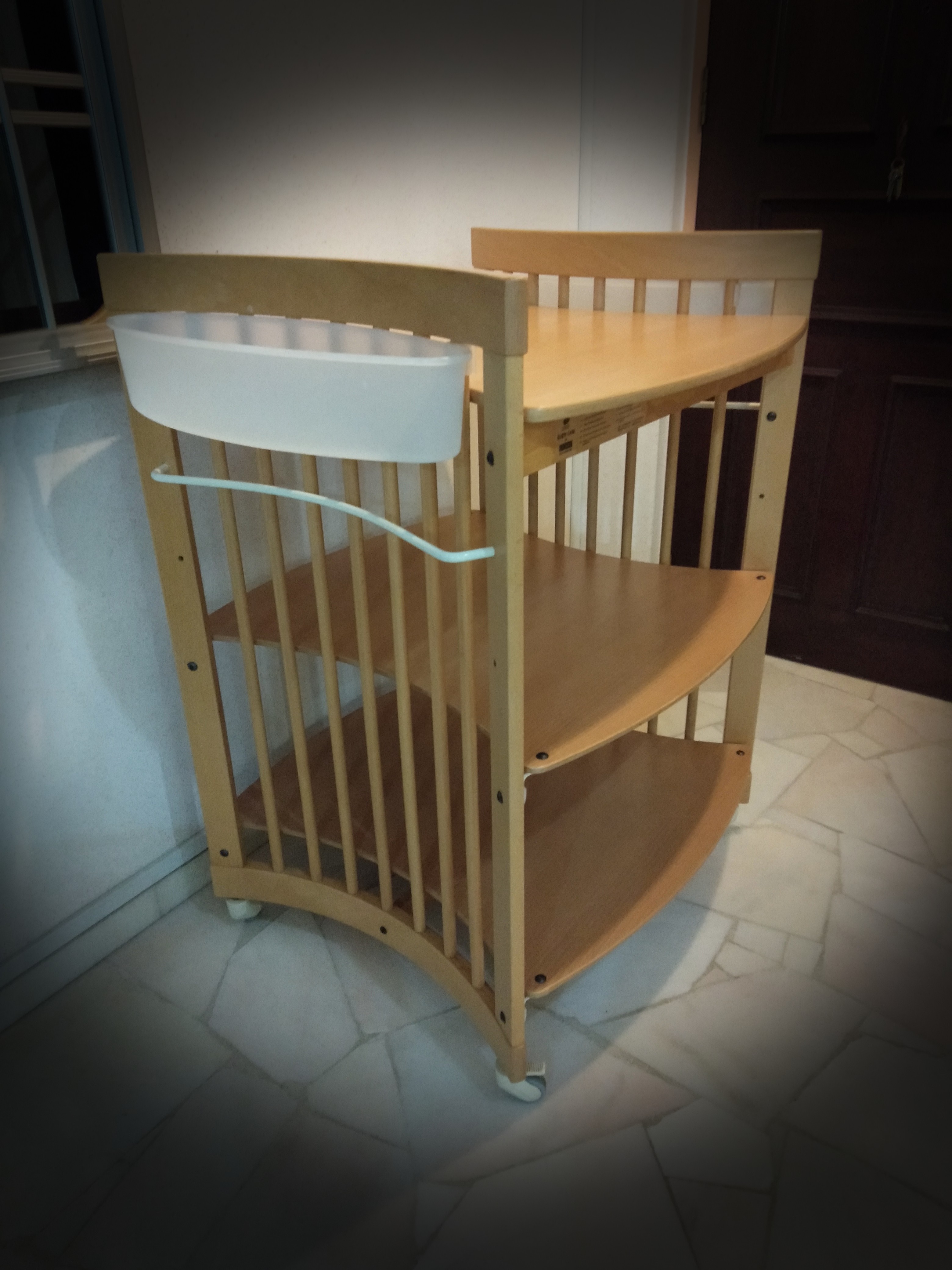 stokke changing table used