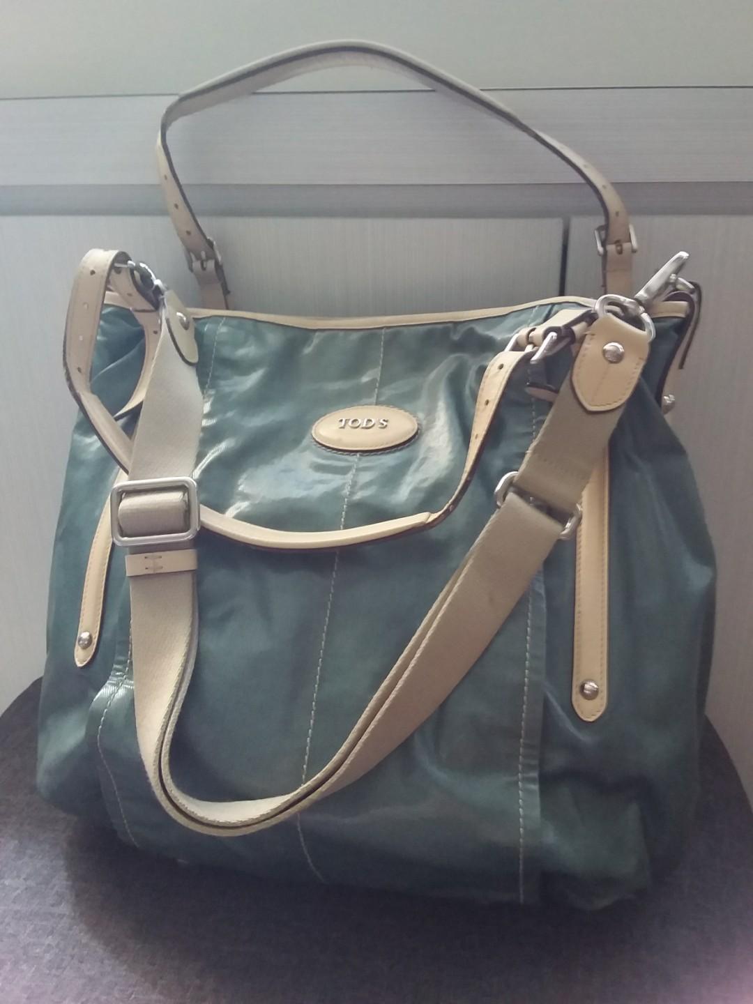 tods sling bag