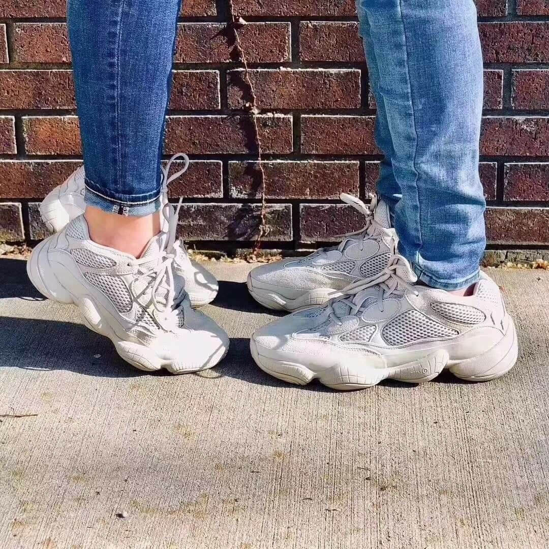 Yeezy 500 outfit store men