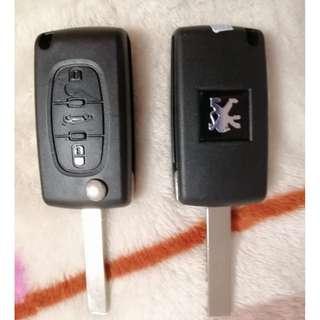 Peugeot Remote Car Key with Chipboard