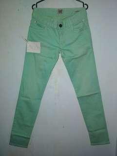 Coconut Island Skinny Tosca