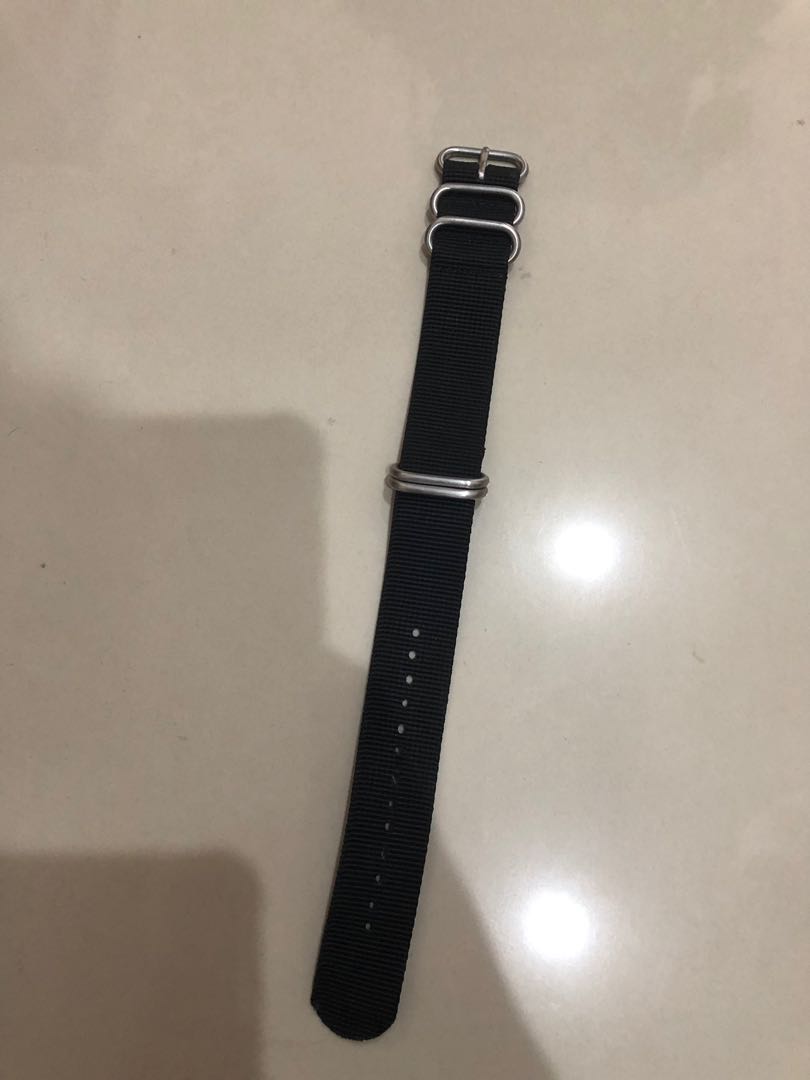 24mm-nato-strap-on-carousell