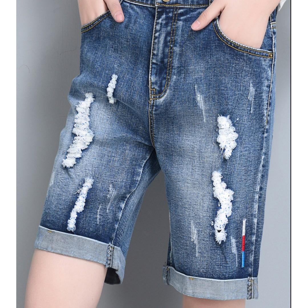 BN Plus Size Female Knee length denim Jean Shorts Women s Fashion Bottoms Jeans Leggings on Carousell