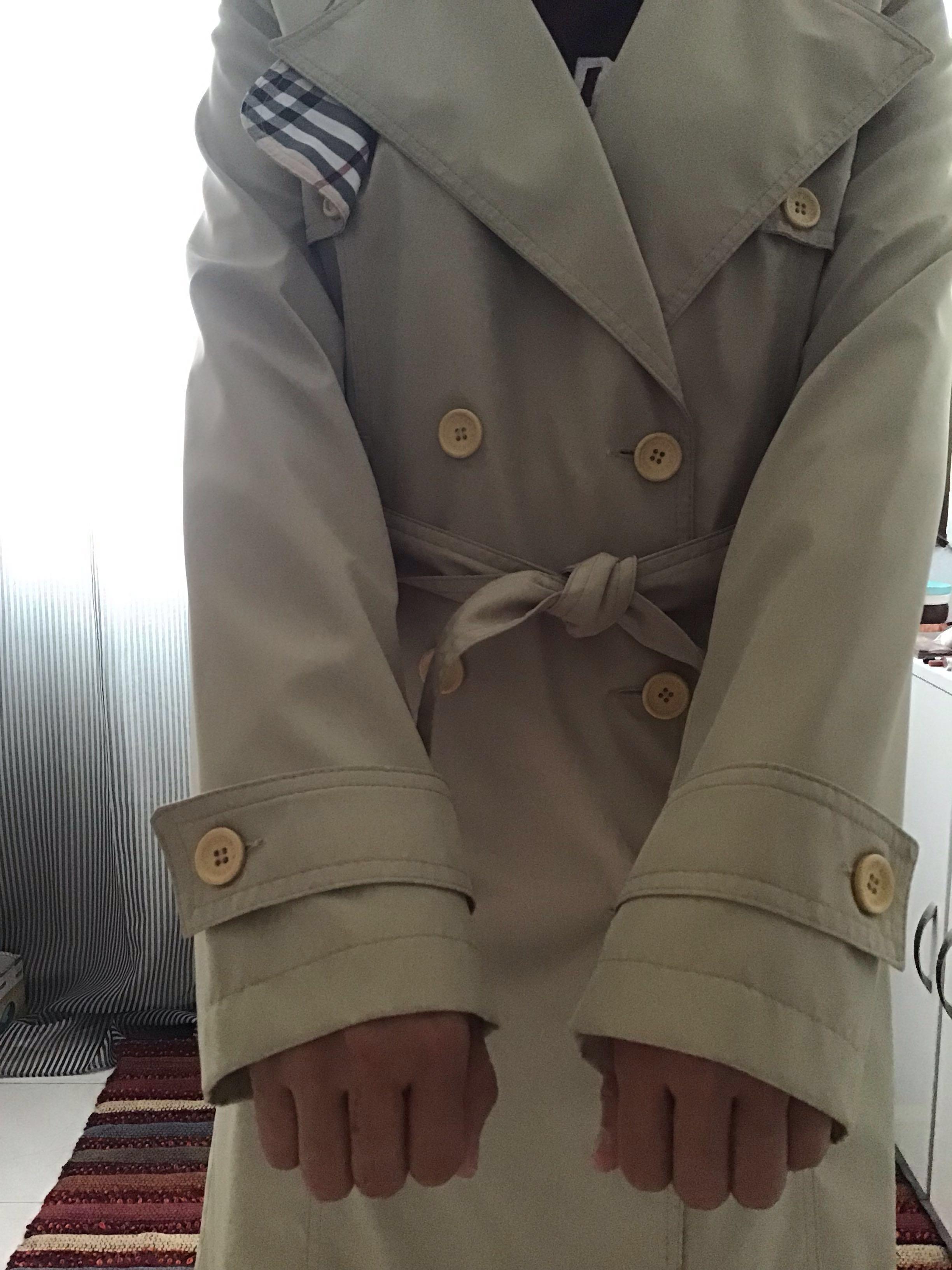 Burberry Trench Coat-price is including postage to west Malaysia, Women's  Fashion, Coats, Jackets and Outerwear on Carousell