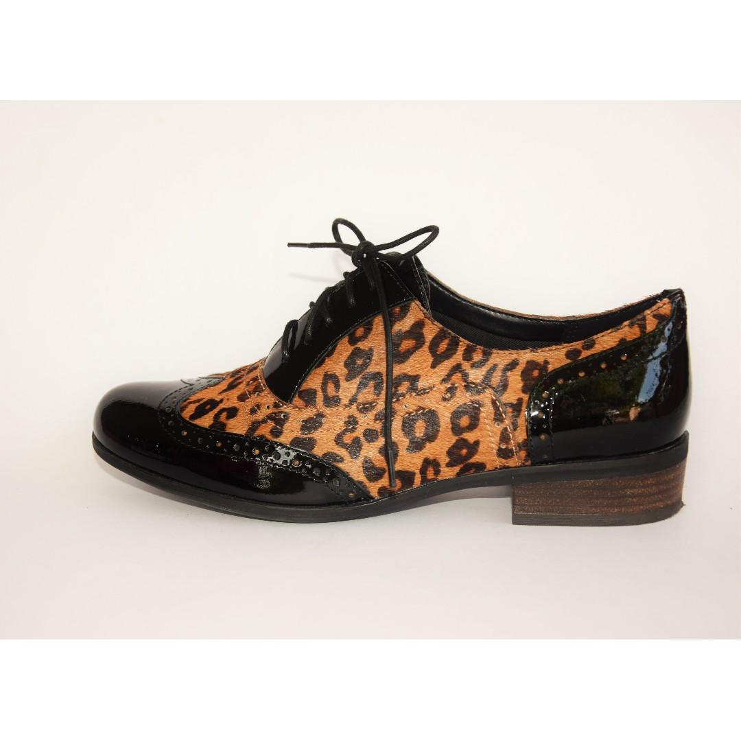 Clarks Leopard Print Patent Leather Brogues UK Size 6