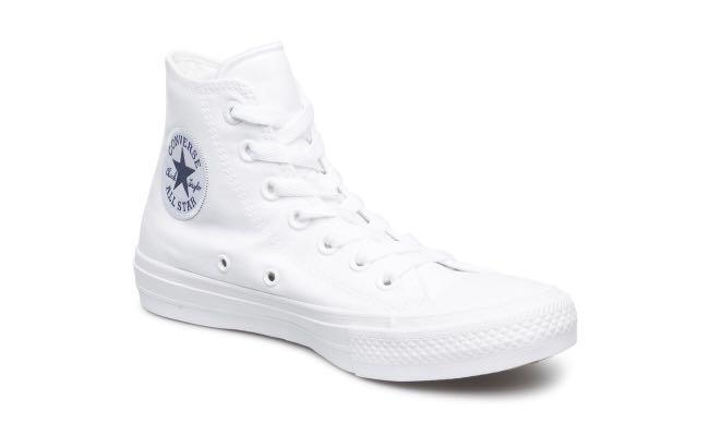 Chuck taylor best sale ii converse