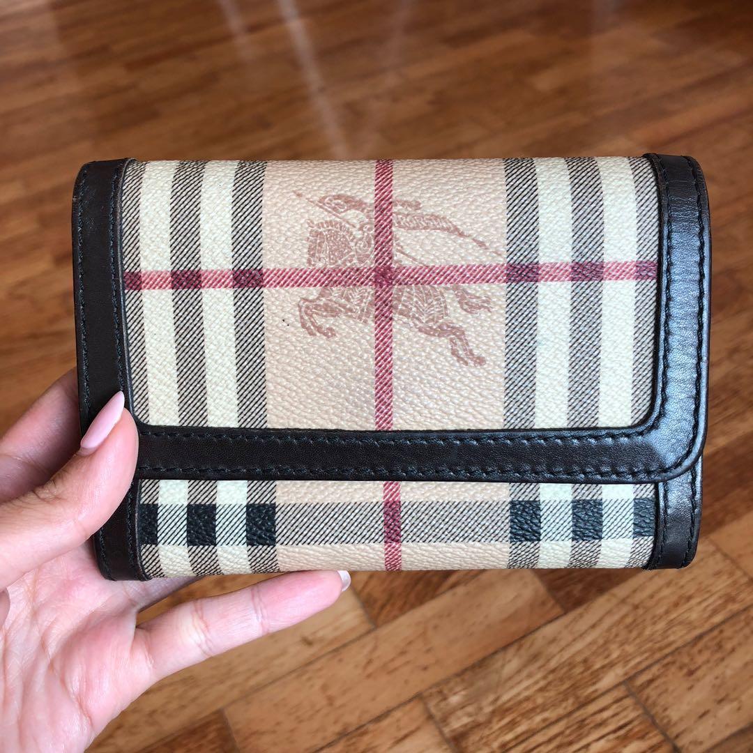 Original Burberry Wallet, Women's Fashion, Bags & Wallets, Purses & Pouches  on Carousell